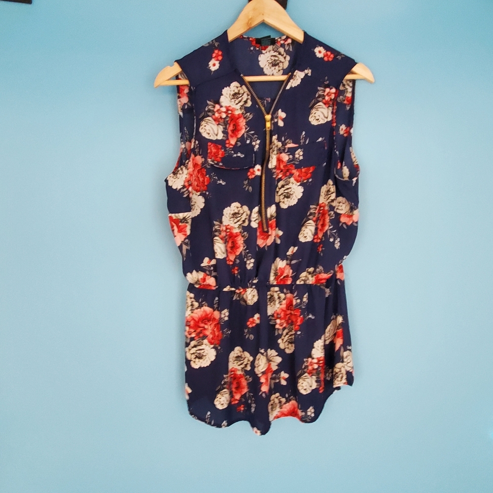 rue21+ Floral Dress Size 1X Floral Sleeveless Short